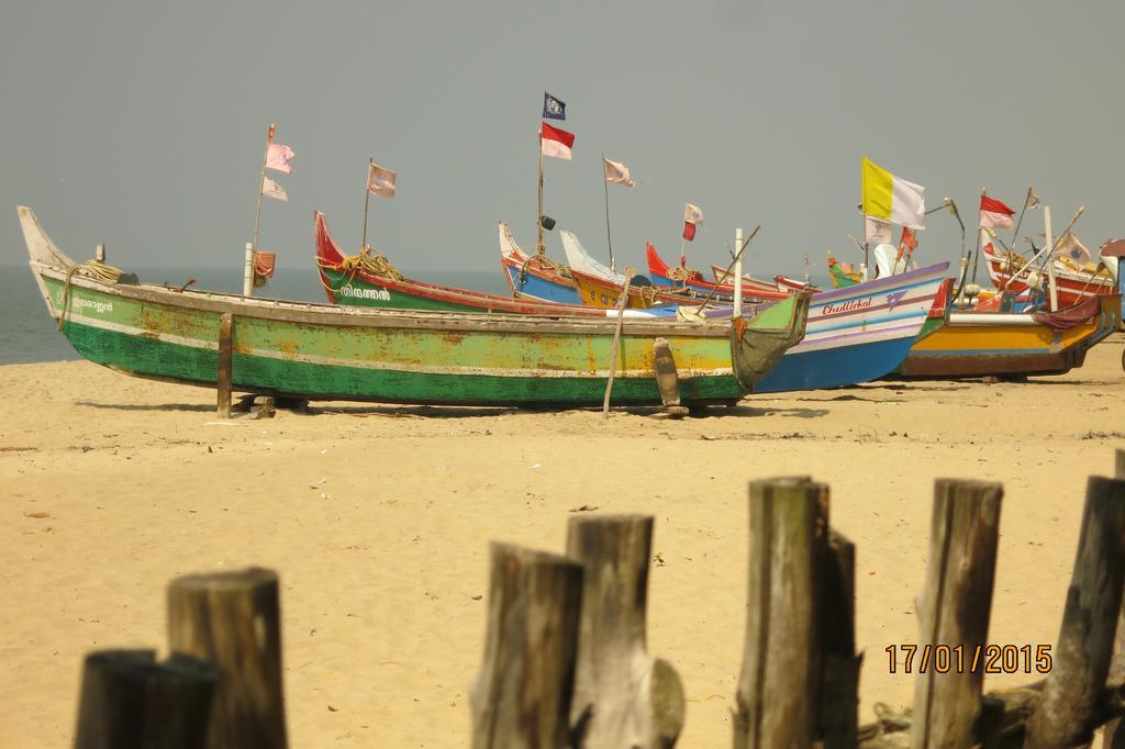 Marari Secret Beach Yoga Homestay Марарикулам Екстериор снимка