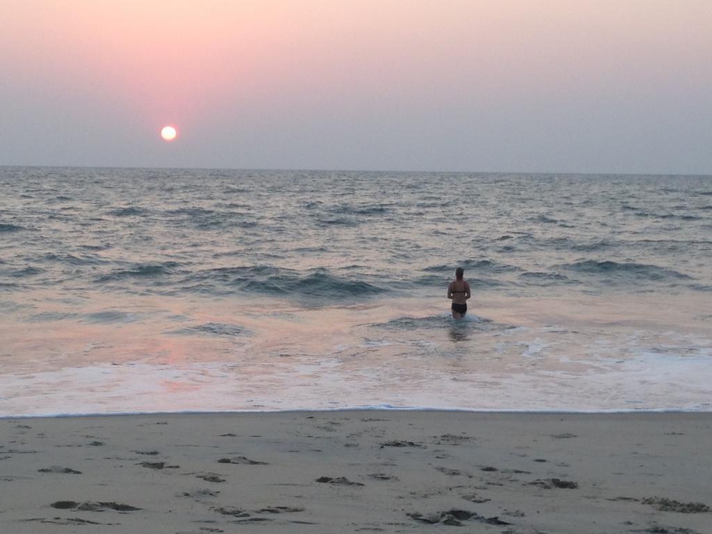 Marari Secret Beach Yoga Homestay Марарикулам Екстериор снимка