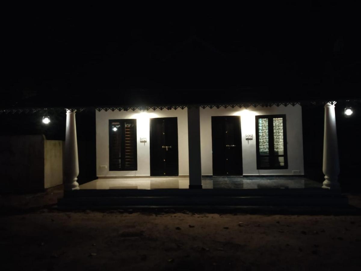 Marari Secret Beach Yoga Homestay Марарикулам Екстериор снимка